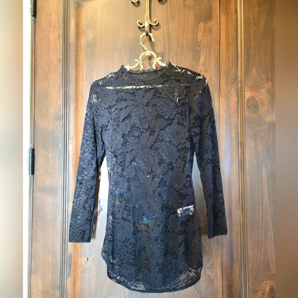 Black Lace Fitted Dress